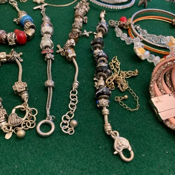 Craft Bracelet Lot - Picture 2 of 6